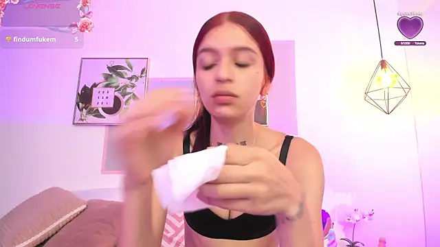 april jones05 online show from 02.08.26