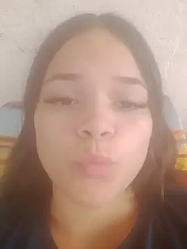 Snapshot of AdharaCusan chatting on 01.16.26 AdharaCusan online show from 01.16.26