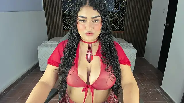 Snapshot of Karla18_ chatting on 07.13.26 Karla18 online show from 07.13.26