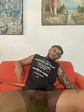 Snapshot of liyamjunior chatting on 02.07.26 liyamjunior online show from 02.07.26