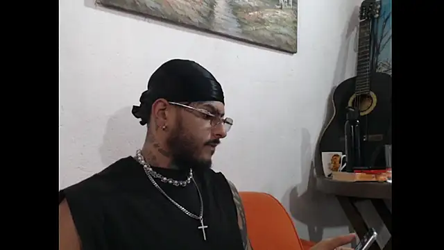 Snapshot of liyamjunior chatting on 02.15.26 liyamjunior online show from 02.15.26