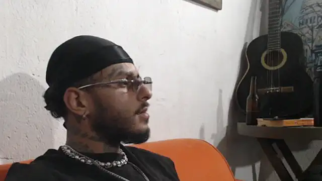 Snapshot of liyamjunior chatting on 02.16.26 liyamjunior online show from 02.16.26