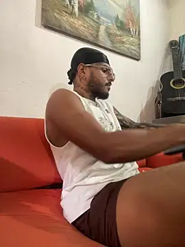 Snapshot of liyamjunior chatting on 02.21.26 liyamjunior online show from 02.21.26