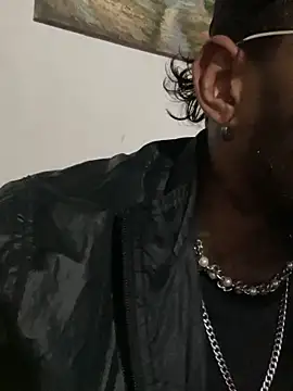 Snapshot of liyamjunior chatting on 02.25.26 liyamjunior online show from 02.25.26