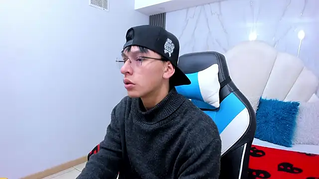 Alexander Collinss online show from 01.18.26