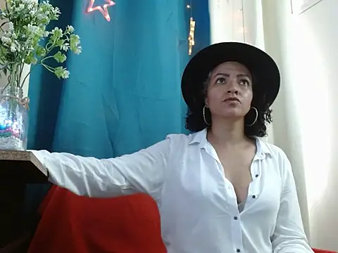 marilin black online show from 02.18.26