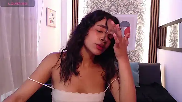 Nyxx Velariia online show from 03.25.26