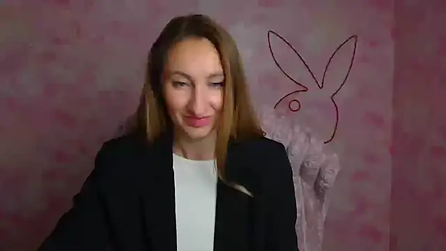Diana Sweeet  online show from 04.22.26