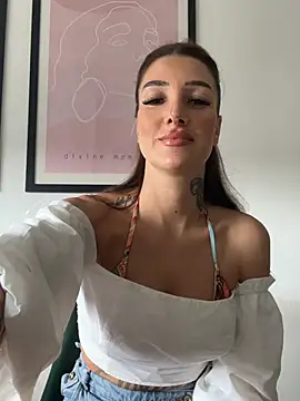 NovaLushhh online show from 06.17.26