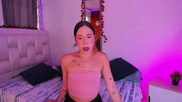 Snapshot of dirty_sexx_ chatting on 02.06.26 dirty sexx online show from 02.06.26