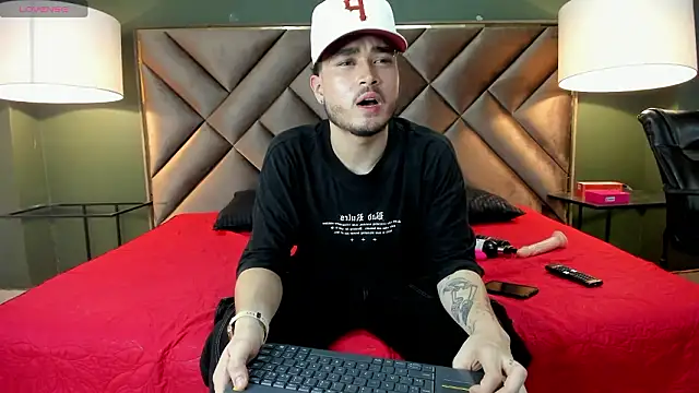 Salvattore Muller online show from 03.19.26