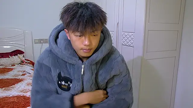 Chocolates-001 online show from 01.17.26