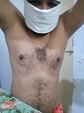 Snapshot of gujjuboysexy123 chatting on 06.29.26 gujjuboysexy123 online show from 06.29.26