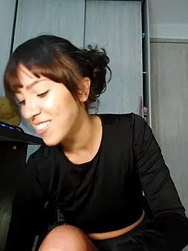  LinaBedoya online show from 01.18.26