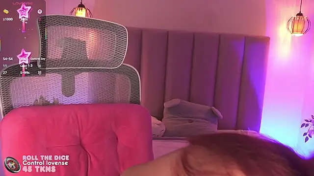 Dakota velvet  online show from 03.16.26