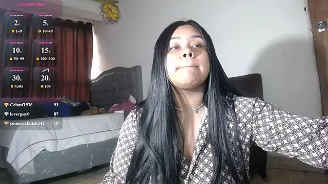 Snapshot of cami__sexy chatting on 04.23.26 cami sexy online show from 04.23.26