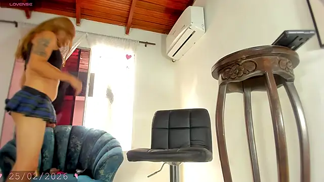 Snapshot of dulce_y_Jhoselin chatting on 02.25.26 dulce y Jhoselin online show from 02.25.26