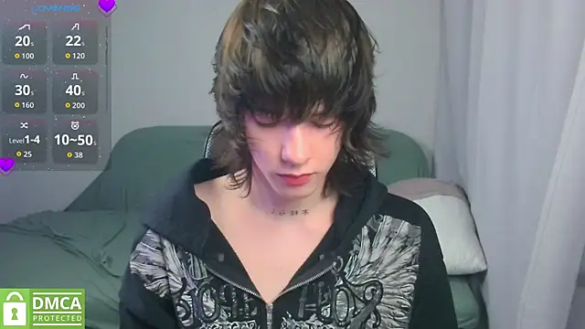 Snapshot of LeonBoykisser chatting on 08.09.26 LeonBoykisser online show from 08.09.26