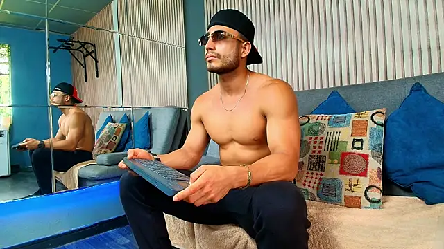 Vans Ross online show from 03.31.26