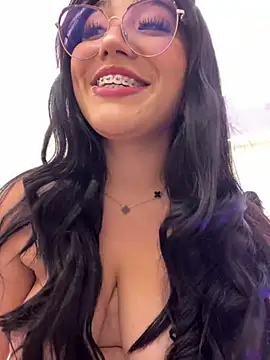 Snapshot of Your_Enyel chatting on 02.06.26 Your Enyel online show from 02.06.26