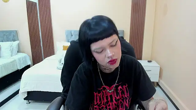Snapshot of Bela_Craxkerr chatting on 06.27.26 Bela Craxkerr online show from 06.27.26