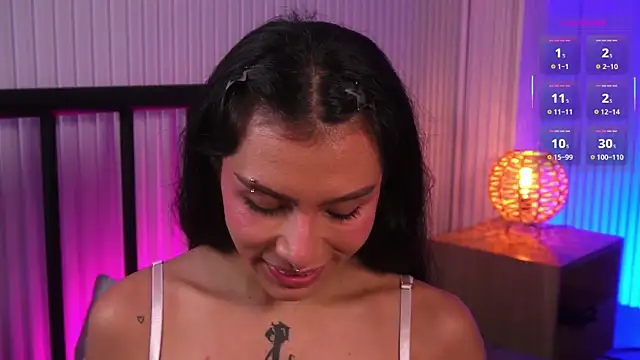 Molly  davis online show from 04.06.26