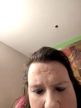 luvbug28 online show from 03.09.26