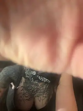 allymoon1369 online show from 04.18.26