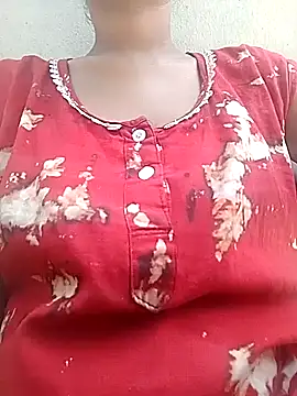 Snapshot of knightqueen12 chatting on 02.27.26 knightqueen12 online show from 02.27.26