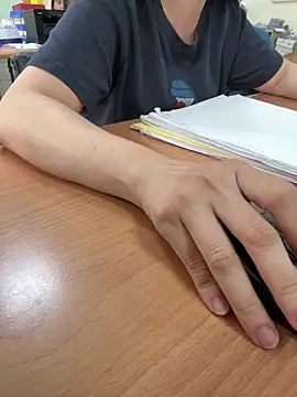 Donna9696 online show from 04.13.26