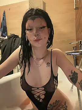 demonLamia online show from 03.10.26