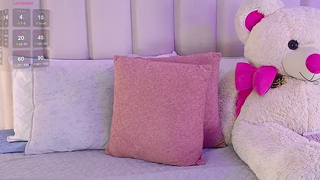 Liza brown online show from 04.20.26