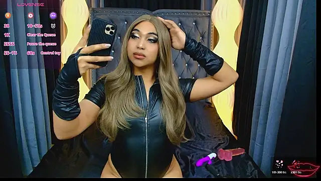 Clea Moore online show from 01.19.26