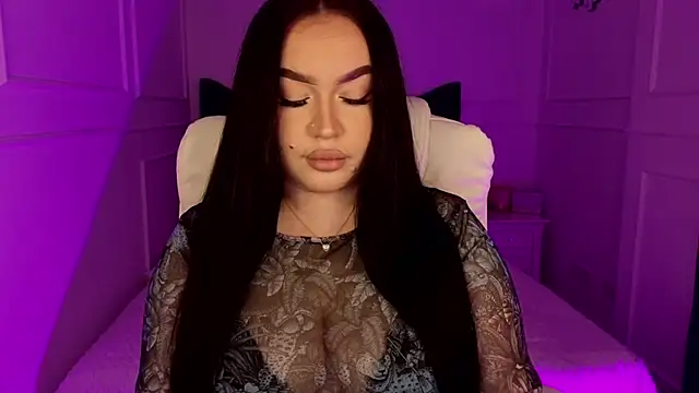 tinafox  online show from 03.13.26