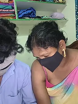 Snapshot of hotcopuleandsweet chatting on 07.19.26 hotcopuleandsweet online show from 07.19.26