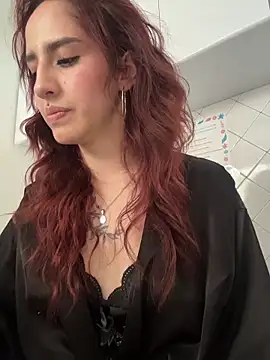 elodie rouge online show from 04.18.26