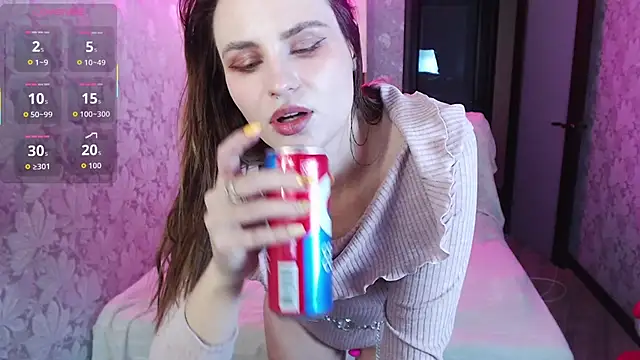 Snapshot of girl_from_hardfuckland chatting on 02.21.26 girl from hardfuckland online show from 02.21.26