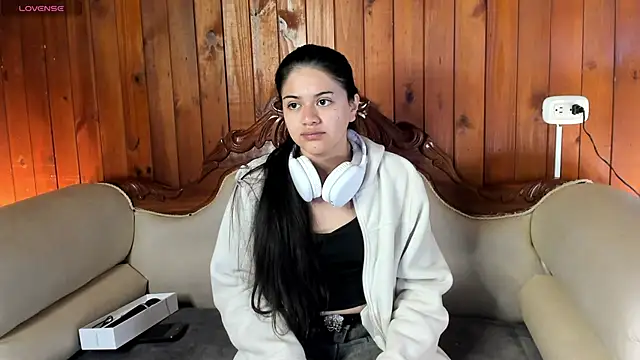 Snapshot of CottonCloud20 chatting on 03.02.26 CottonCloud20 online show from 03.02.26