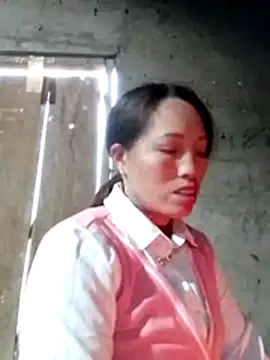 Gummiesu online show from 02.03.26