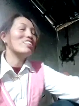 Gummiesu online show from 02.03.26