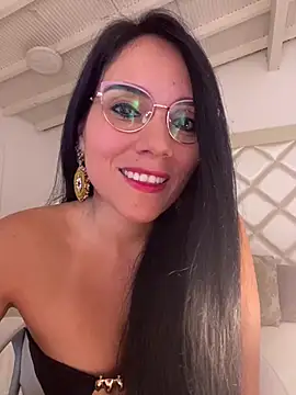 Snapshot of Miaswwe chatting on 02.21.26 Miaswwe online show from 02.21.26