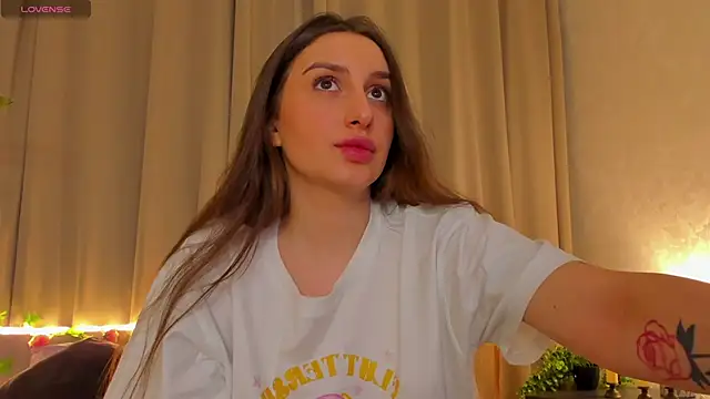 Celine Coello online show from 04.19.26