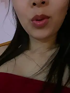 Snapshot of MySweet9x chatting on 04.29.26 MySweet9x online show from 04.29.26