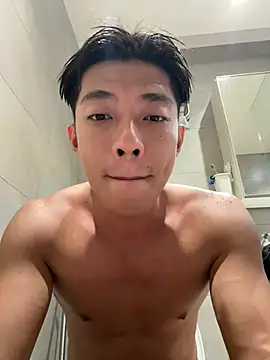 Snapshot of Yooo17 chatting on 06.04.26 Yooo17 online show from 06.04.26