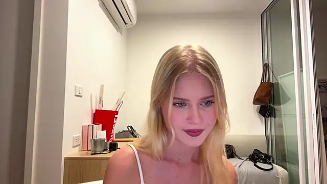 Slay Swag online show from 02.05.26