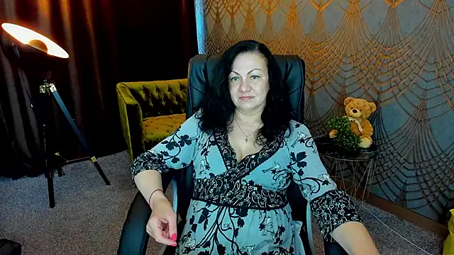 IrissMoon online show from 06.03.26