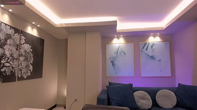 EmilyCarterX online show from 02.22.26