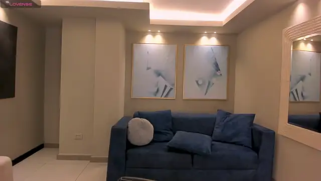 BriannaFox1 online show from 03.21.26