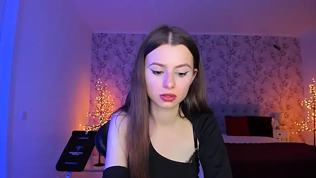 Hot Molly5 online show from 04.18.26