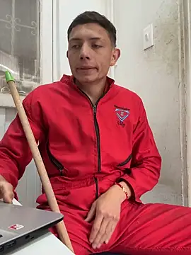 santiObrero online show from 03.18.26